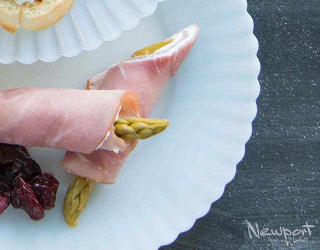 Ham and Asparagus Appetizers