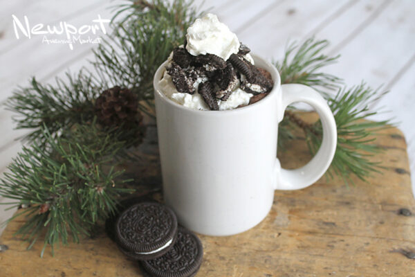 Cookies & Cream & Holiday Dreams Hot Chocolate